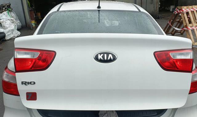 692001W040 Крышка багажника купить Черкассы