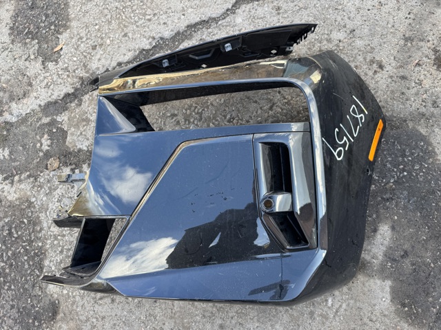 Бампер передний 51115A52CF3 BMW