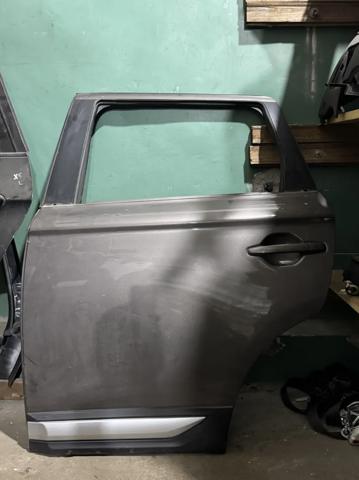 Дверь пассажирская задняя левая 5730B639 MITSUBISHI