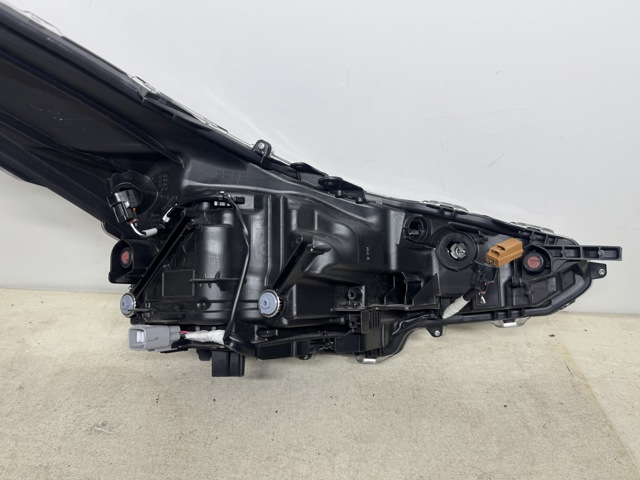 8107047870 TOYOTA Фара левая купить в Харьков