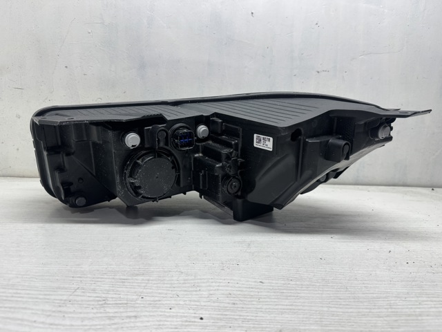 92102GI150 Правая фара купить Запорожье