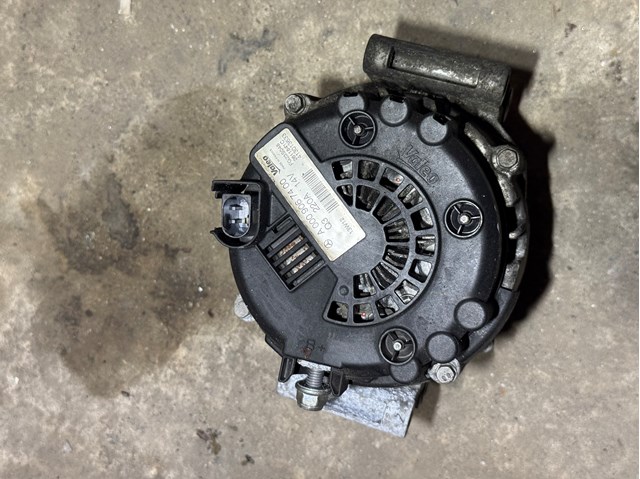 MERCEDES A0009067400 Генератор в наличии Павлоград