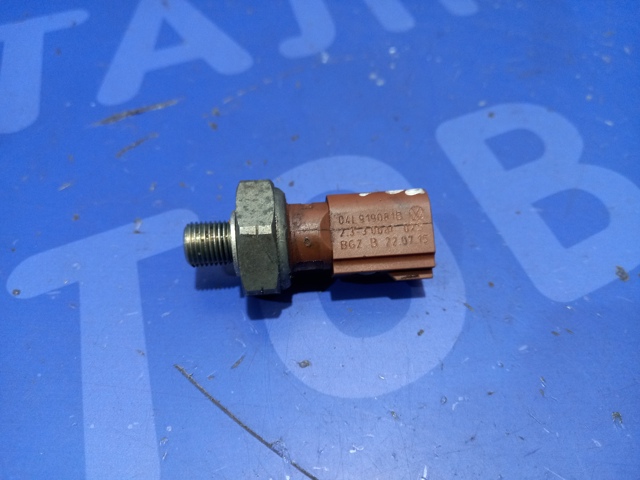 Датчик давления масла 04L919081B VAG