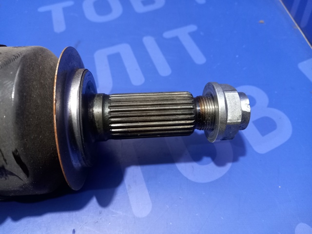 28321AN010 SUBARU Полуось передняя купить в Львов