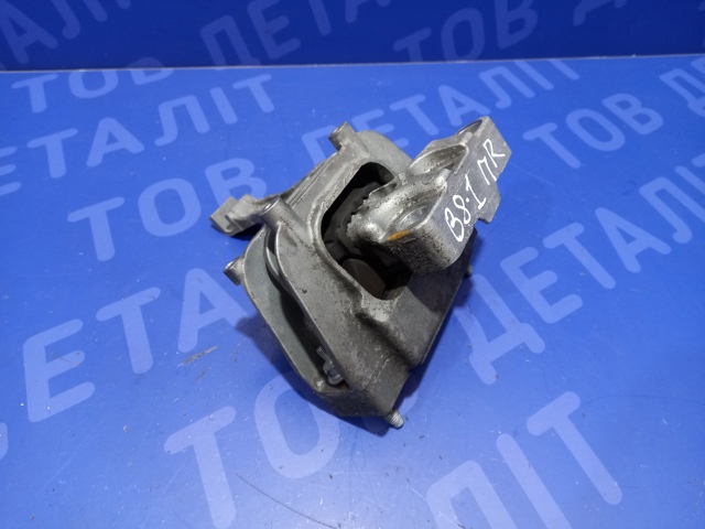VAG 3Q0199262 Правая подушка двигателя в наличии Сумы
