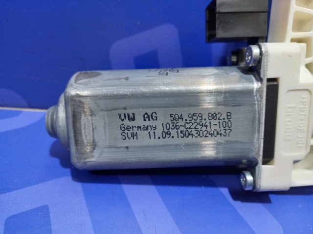 VAG 4K0959802 Мотор стеклоподъемника двери передней правой в наличии Чернигов