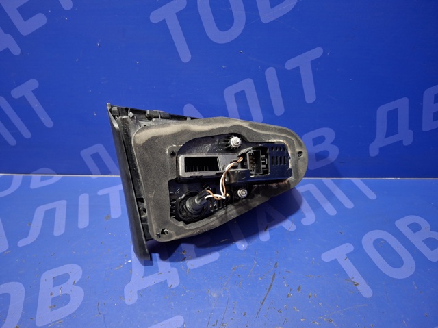 5G0945308F Фонарь задний правый внутренний купить Тернополь