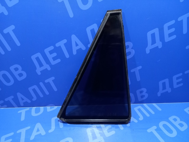 Стекло-форточка двери, задней, правой 62012AL32A SUBARU