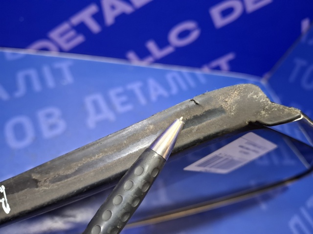 SUBARU 65209AL10A Стекло кузова (багажного отсека) правое в наличии Ровно