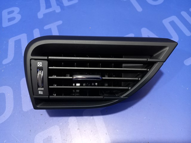 SUBARU 66110AN10A Решетка вентиляции салона на "торпедо" правая в наличии Павлоград