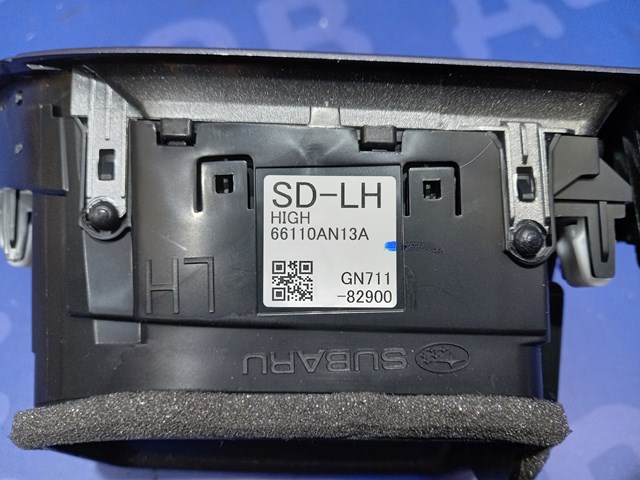 SUBARU 66110AN13A Решетка вентиляции салона на "торпедо" левая в наличии Каменское