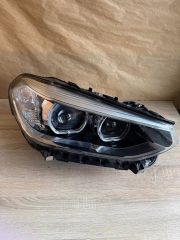 Правая блок фара 63117466122 BMW