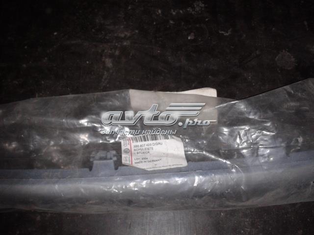 VAG 3B5807423DGRU Молдинг бампера заднего в наличии Ирпень