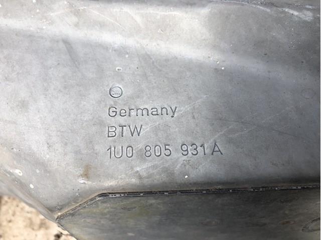 VAG 1U0805551B Усилитель бампера переднего в наличии Запорожье