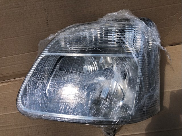Фара дальнего света в сборе 3532184E00 SUZUKI