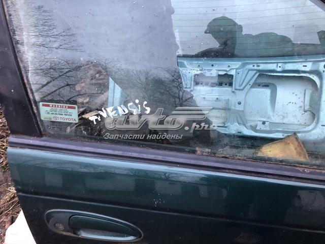 6700105030 TOYOTA Дверь передняя правая купить в Житомир