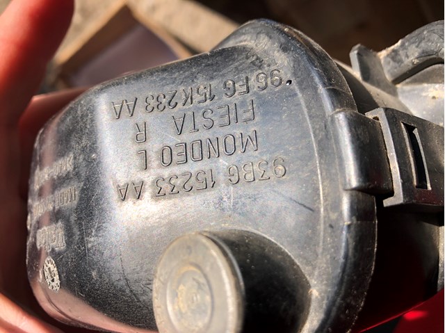 FORD 6711782 Фара противотуманная правая в наличии Полтава