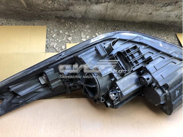 921023X020 HYUNDAI Правая фара купить в Днепр