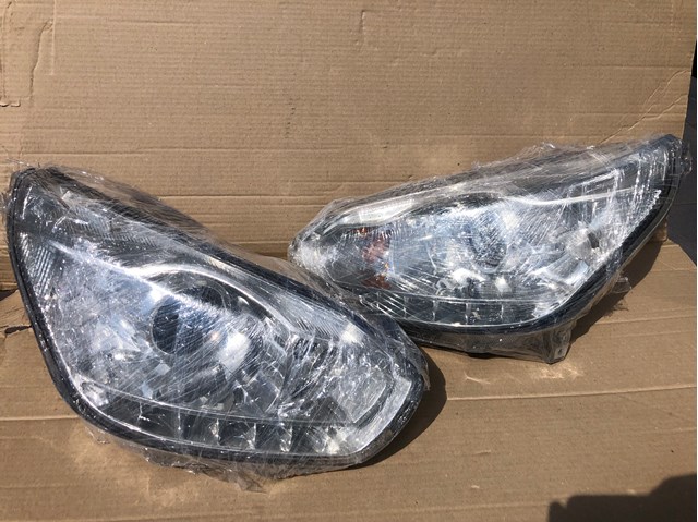 Фара левая T113772010AF CHERY