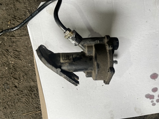Насос вакуумный 9140050600 FORD