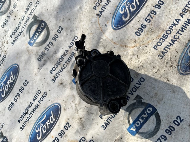 Насос вакуумный D1562C2 FORD