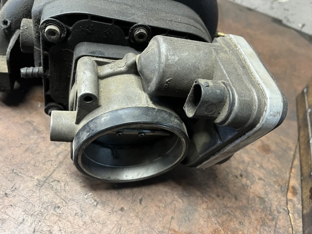 MHI000010 LAND ROVER Дроссельная заслонка купить в Черновцы