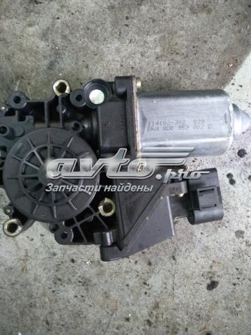 8D0959802D VAG Мотор стеклоподъемника двери передней правой купить в Одесса