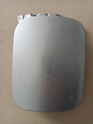 VAG 8D5809905B Лючок бензобака (топливного бака) в наличии Сумы