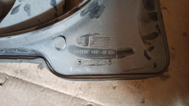 OPEL 90570701 Электровентилятор охлаждения в сборе (мотор+крыльчатка) правый в наличии Житомир