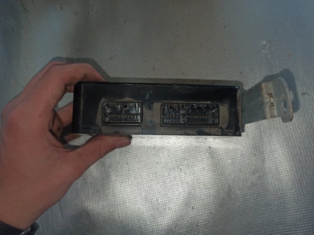 954002D010 HYUNDAI купить в Кривой Рог
