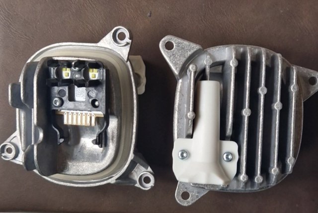 Блок управления освещением 63117466108 BMW