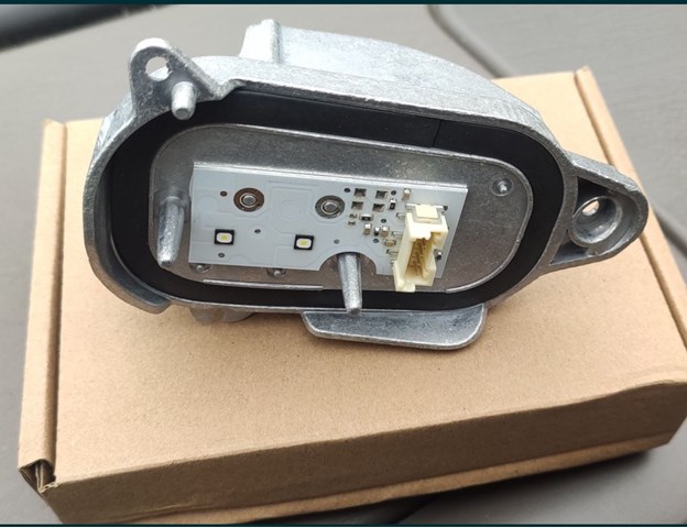 Модуль управления светом фар 8R0941476B VAG