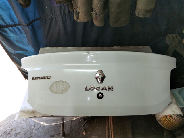 Крышка багажника 901006652R RENAULT