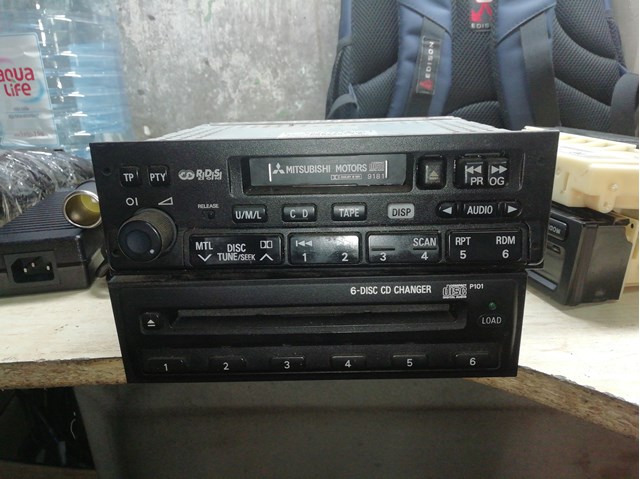 Магнитола (радио AM/FM) MR337278 MITSUBISHI