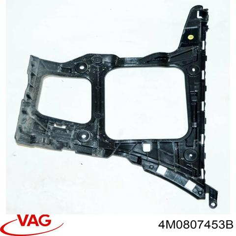 Левое крепление заднего бампера 4M0807453B VAG