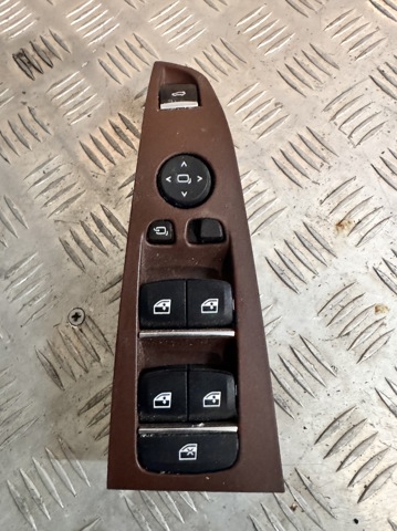 Кнопки переднего левого стекло подъемника 61316832729 BMW