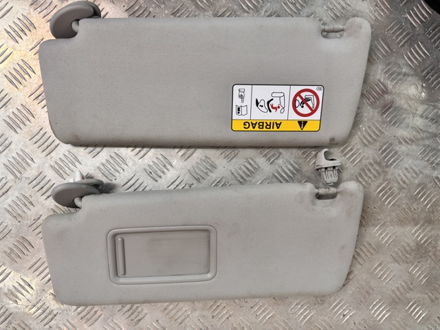 Козырек противосолнечный 7432060C60B1 TOYOTA