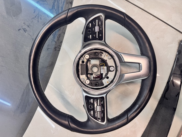 Руль A0004603802 MERCEDES