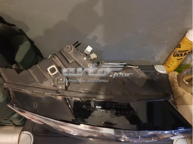 8R0941004 VAG Фара правая купить в Черновцы