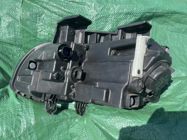 92102J9520 Правая фара купить Полтава