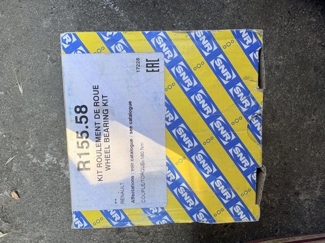 Задний подшипник R15558 SNR