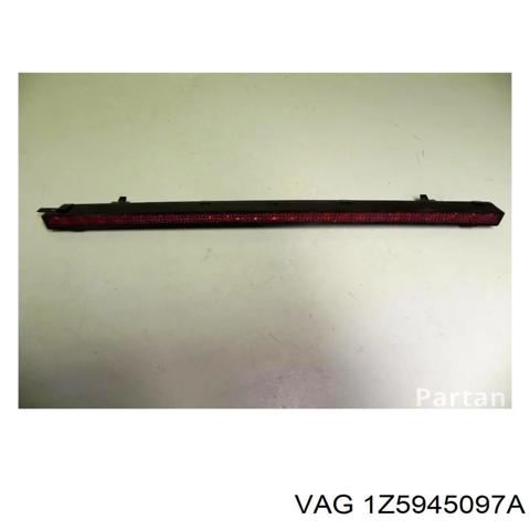 Стоп-сигнал заднего стекла 1Z5945097A VAG