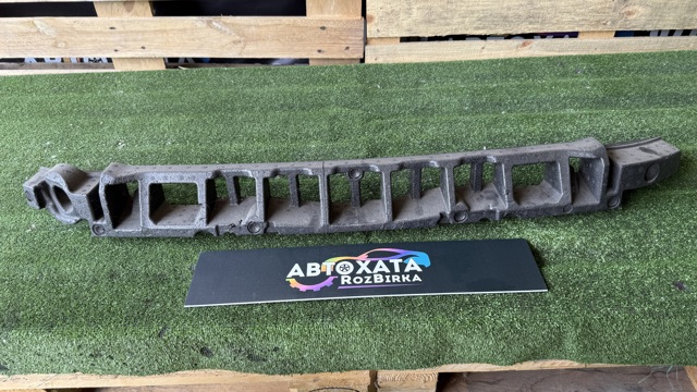 Абсорбер бампера переднего 3G0807251 VAG