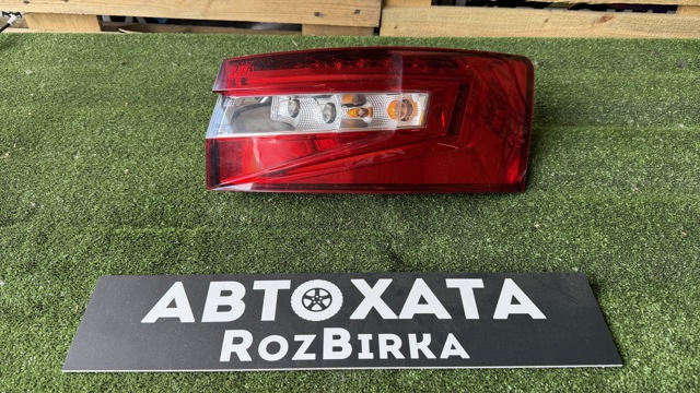 Фара задняя правая внешняя 3V5945208A VAG