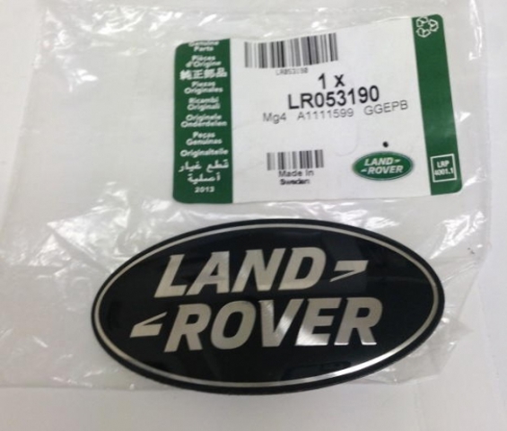 Фирменный значек решетки радиатора LR053190 LAND ROVER