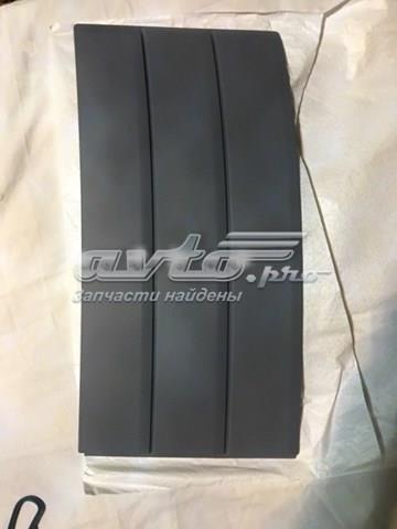 Молдинг двери передней правой LR074635 LAND ROVER