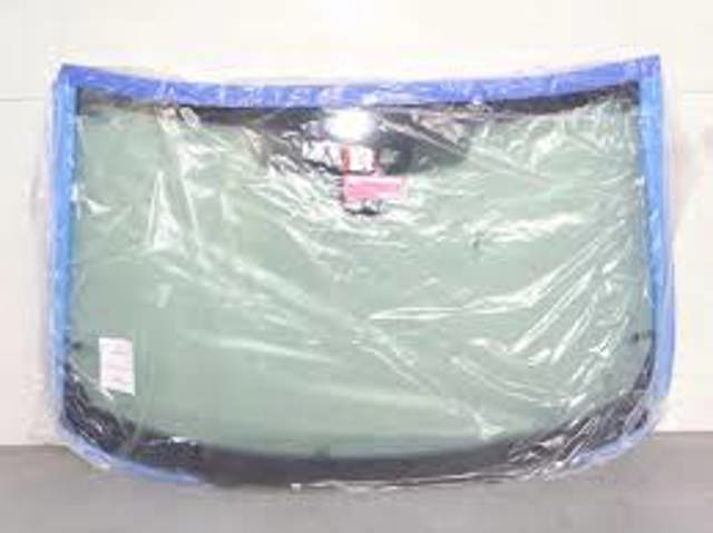 Стекло лобовое LR178991 LAND ROVER