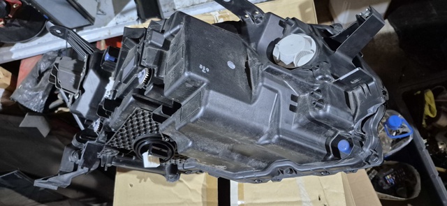 8118560Q51 TOYOTA купить в Сумы