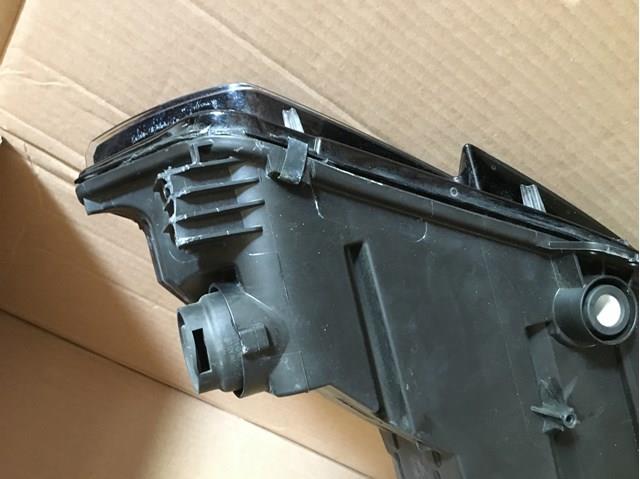 8W0941005B VAG Левая фара купить в Кривой Рог