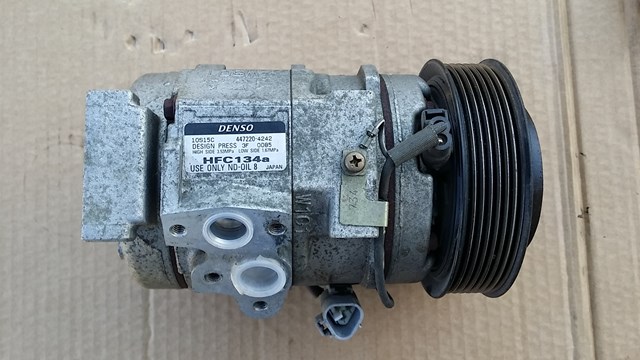 Компрессор кондиционера Toyota Hilux